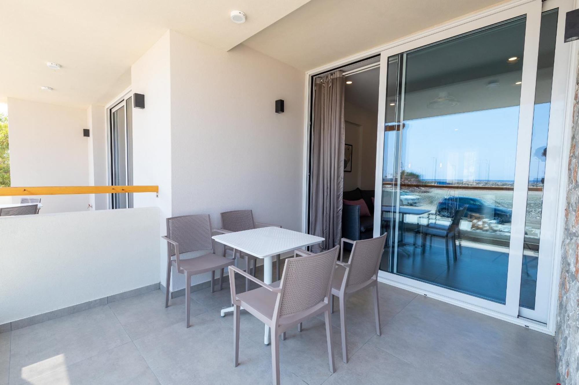 Meli Apartments Paleochora Exterior photo